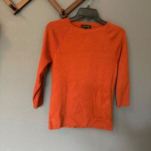 Minimalist Ann Taylor 3/4 sleeve crewneck sweater in a Fall Orange Size Medium